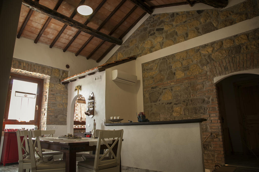 Locanda Villa Naumanni Tarquinia Exterior foto